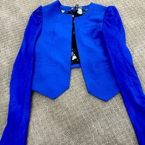 Cropped blazer